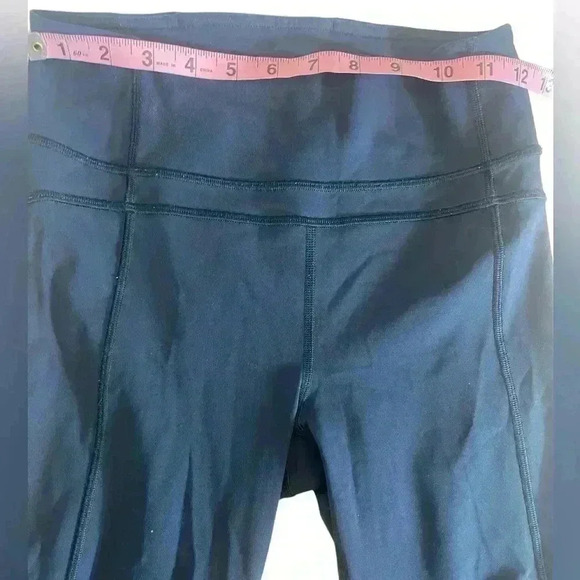 Lululemon Twist & Train Crop 19” Jaded Size 4 - Picture 10 of 12